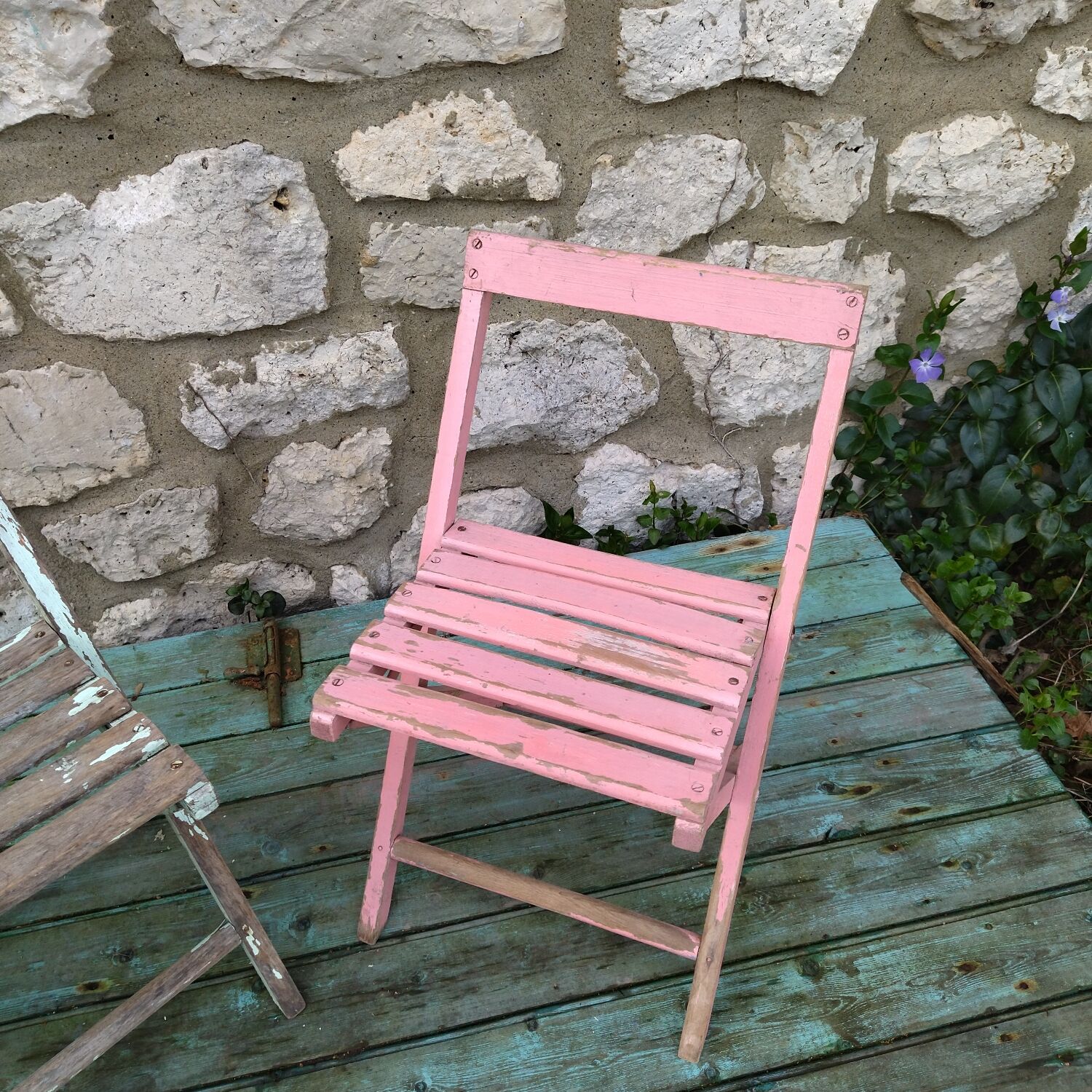 Pair of folding chairs 50s