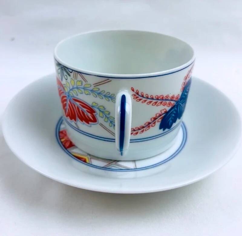 Set of 4 Haviland teacups, Ramatuelle model