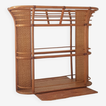 Cloakroom entrance shelf with rattan mirror