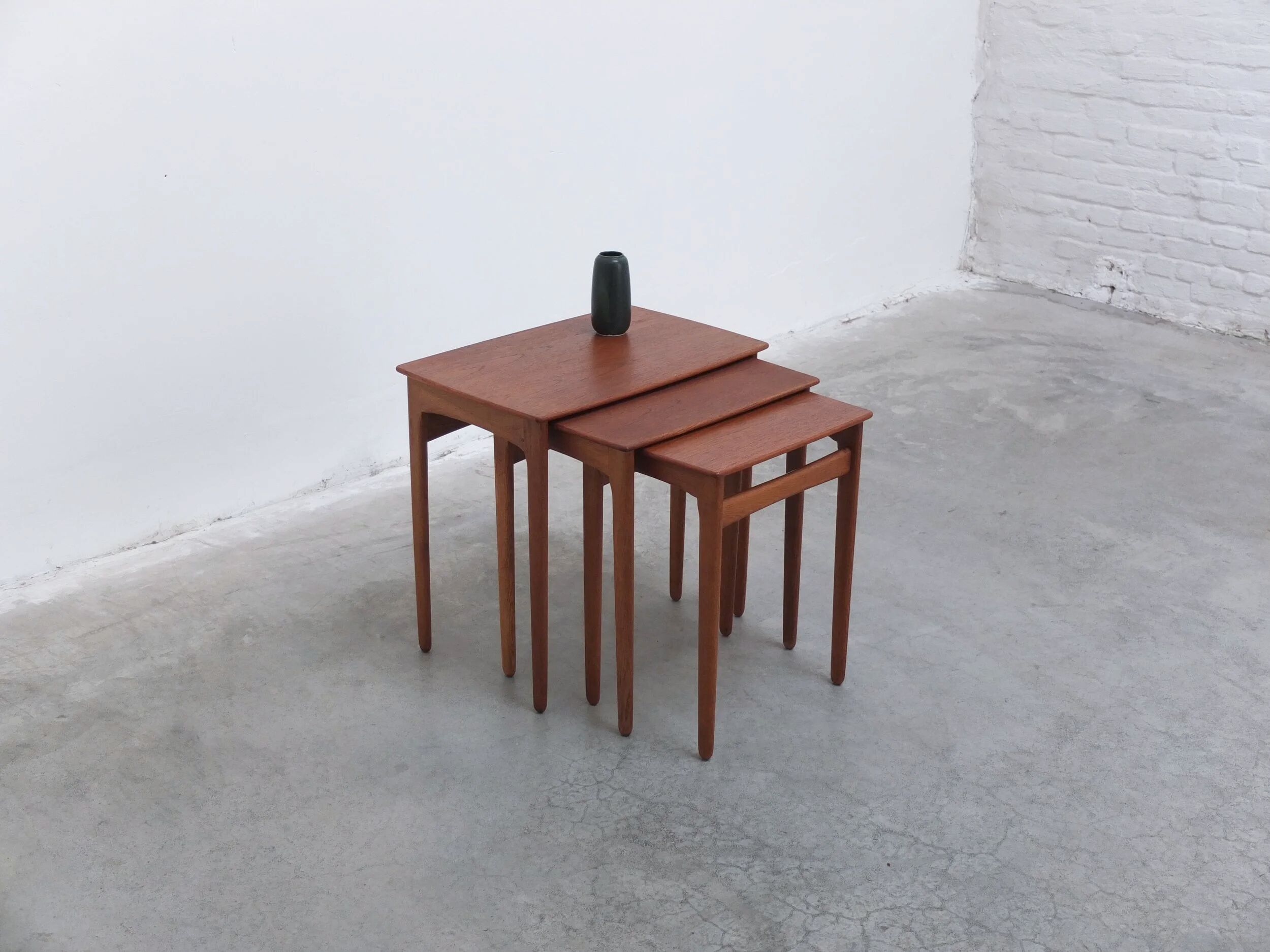 Nesting tables in teak & oak by Svend Åge Madsen, 1960s