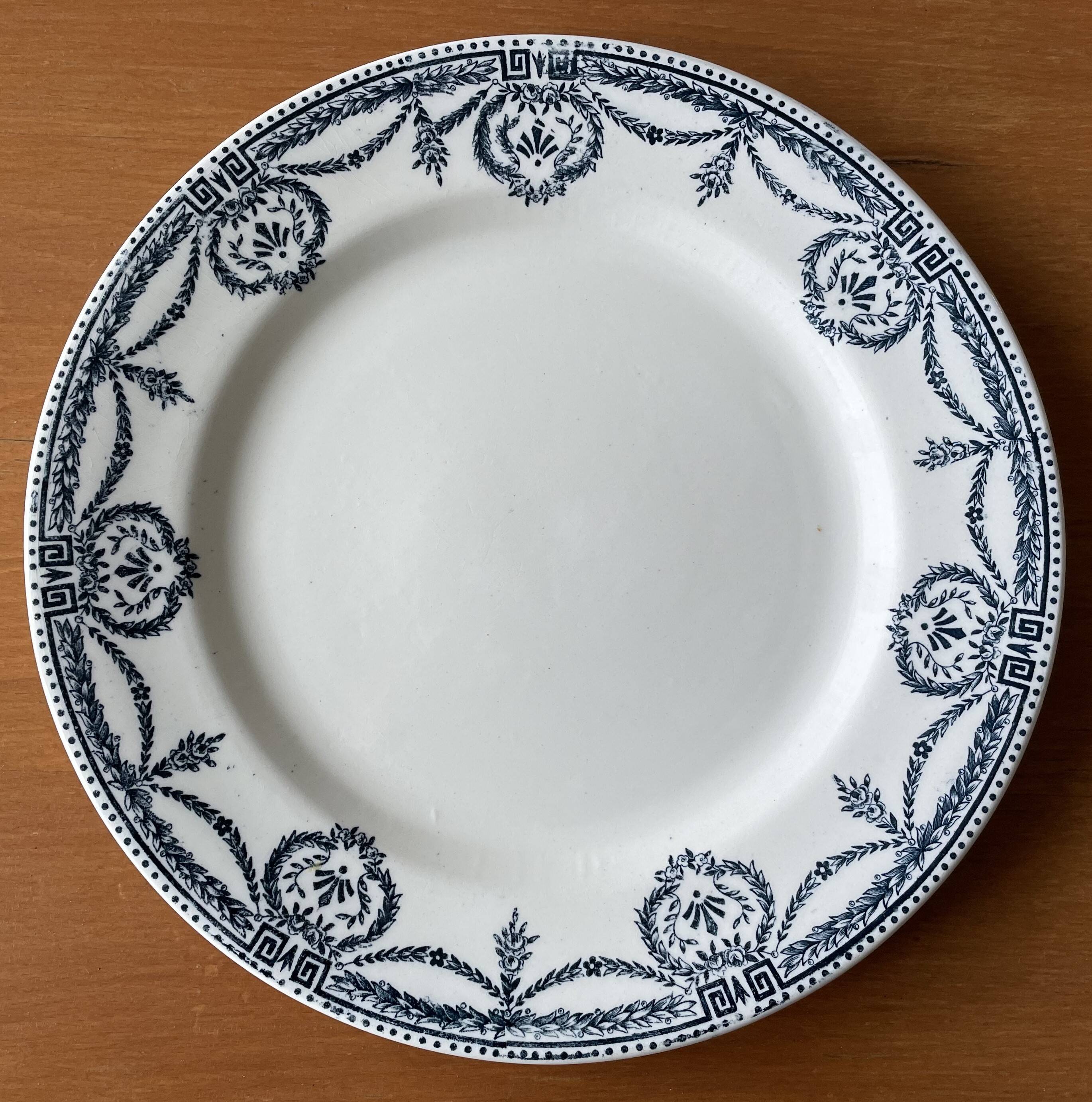 6 antique earthenware dinner plates from Salins-les-Bains (Jura)
