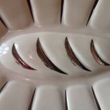Bread basket and knife