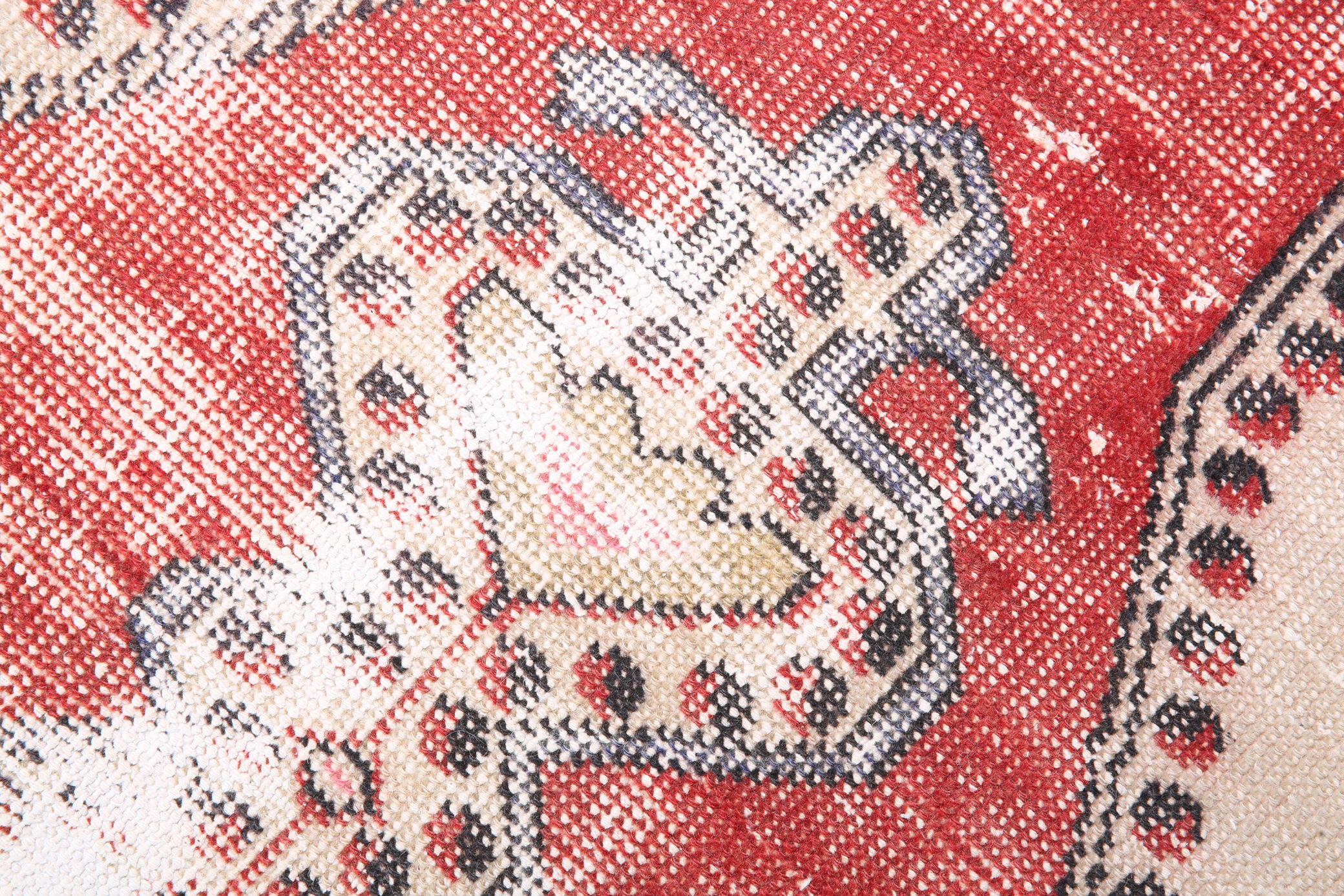 4x7 madallion faded oushak rug, 220x132cm