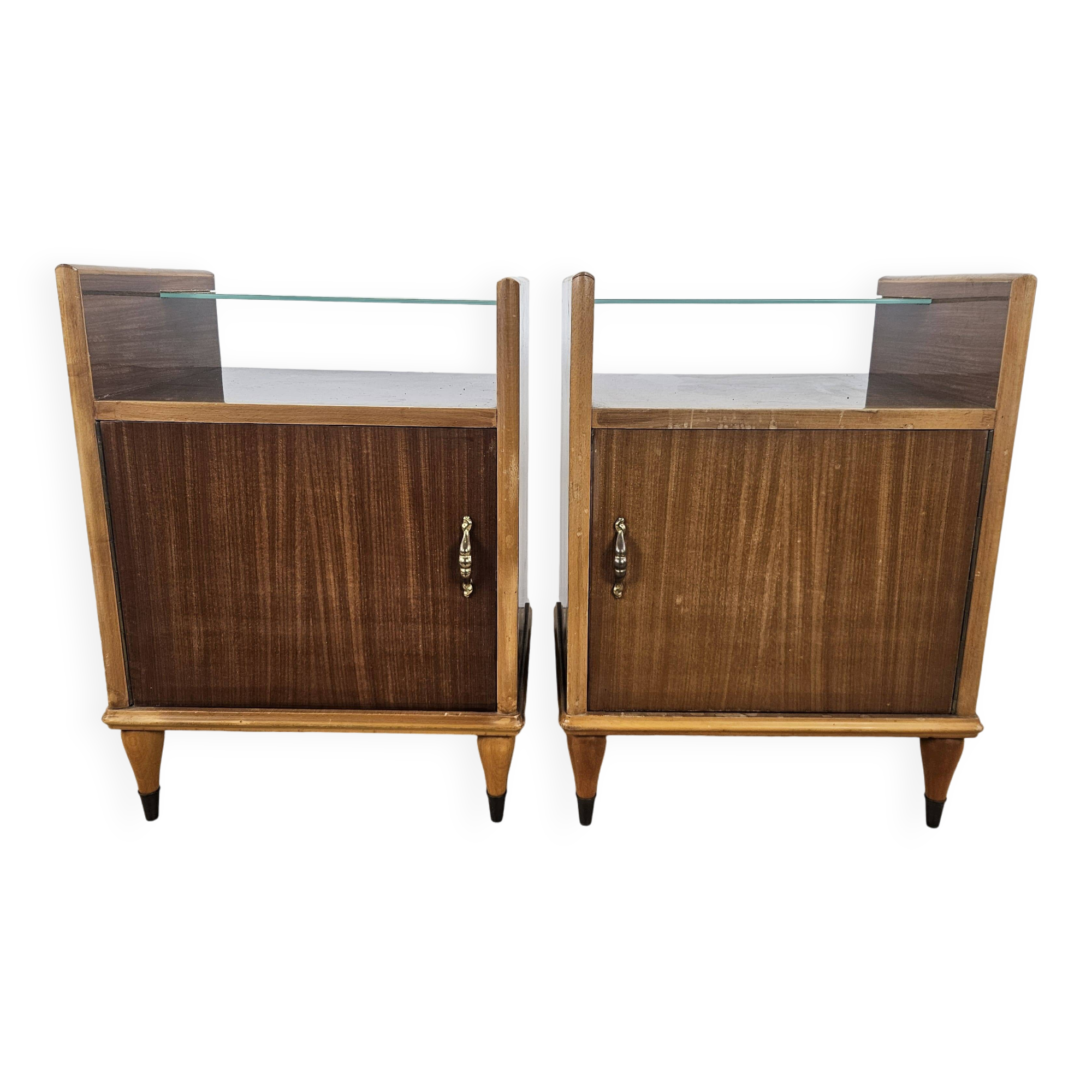 Paire de tables de nuit des années 50 avec plateau miroir