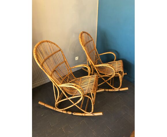 2 rattan rocking chairs