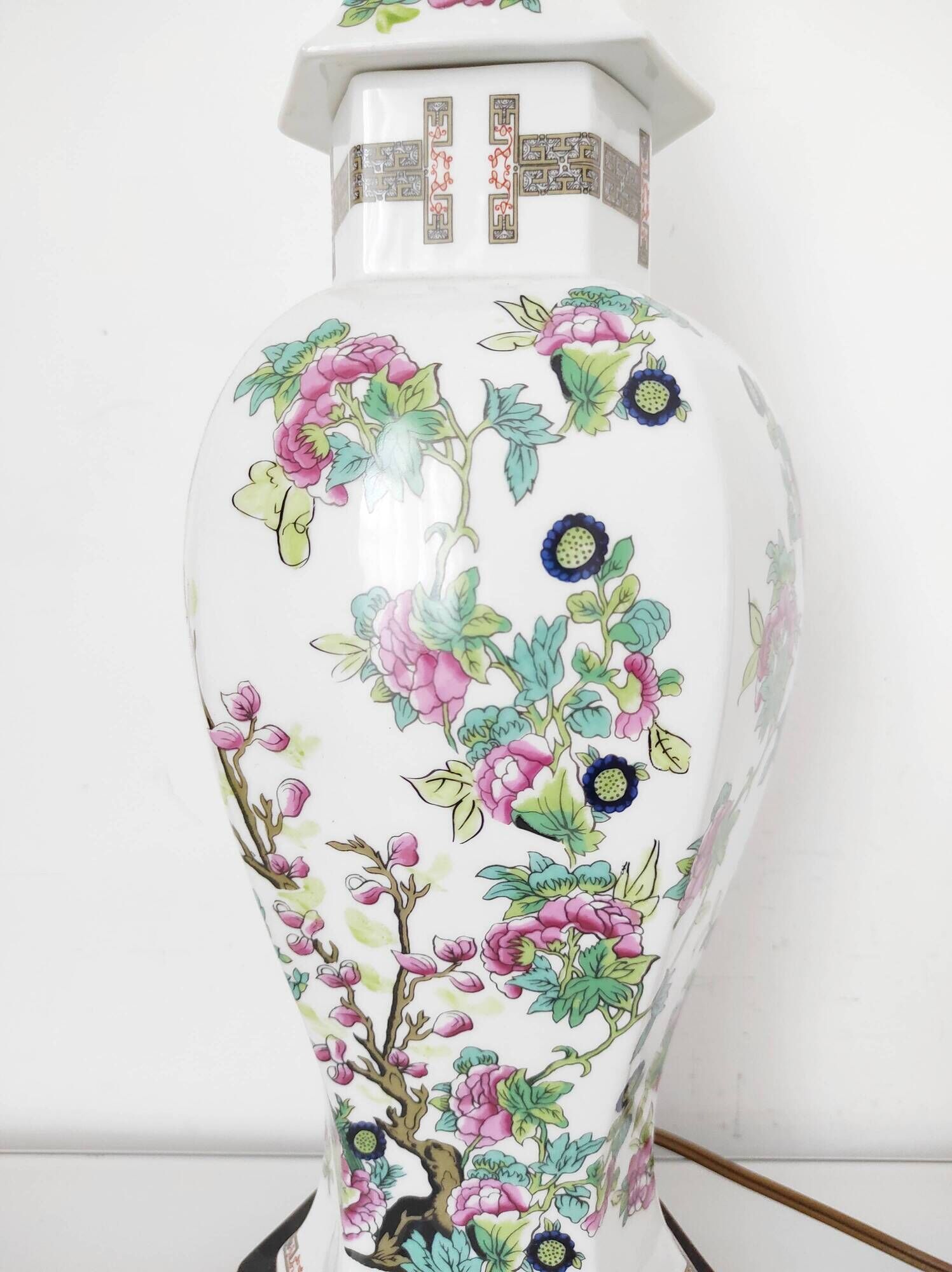 Asian floral porcelain lamp base