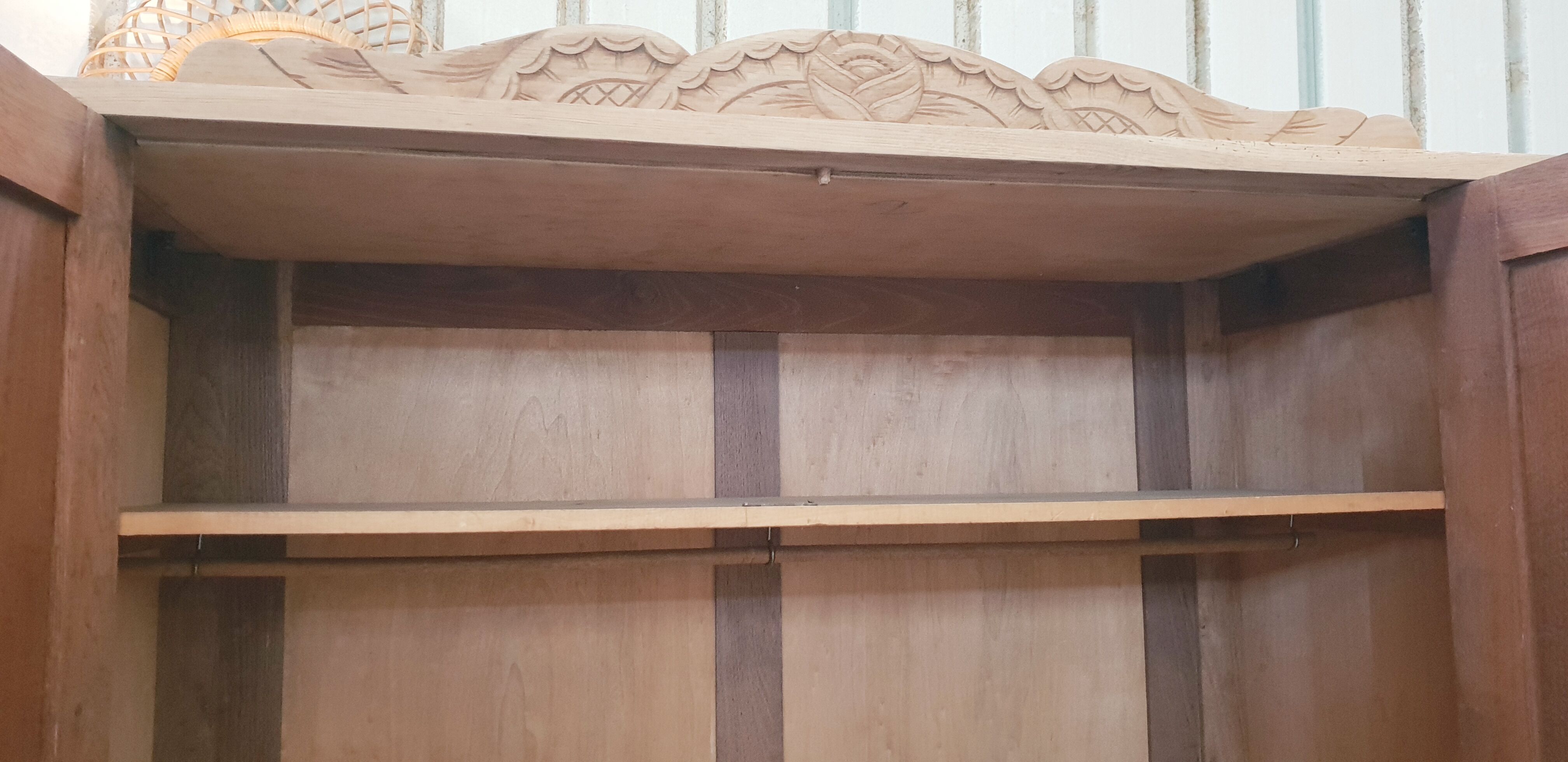 Vintage cabinet
