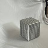 Cube Isin - Side table