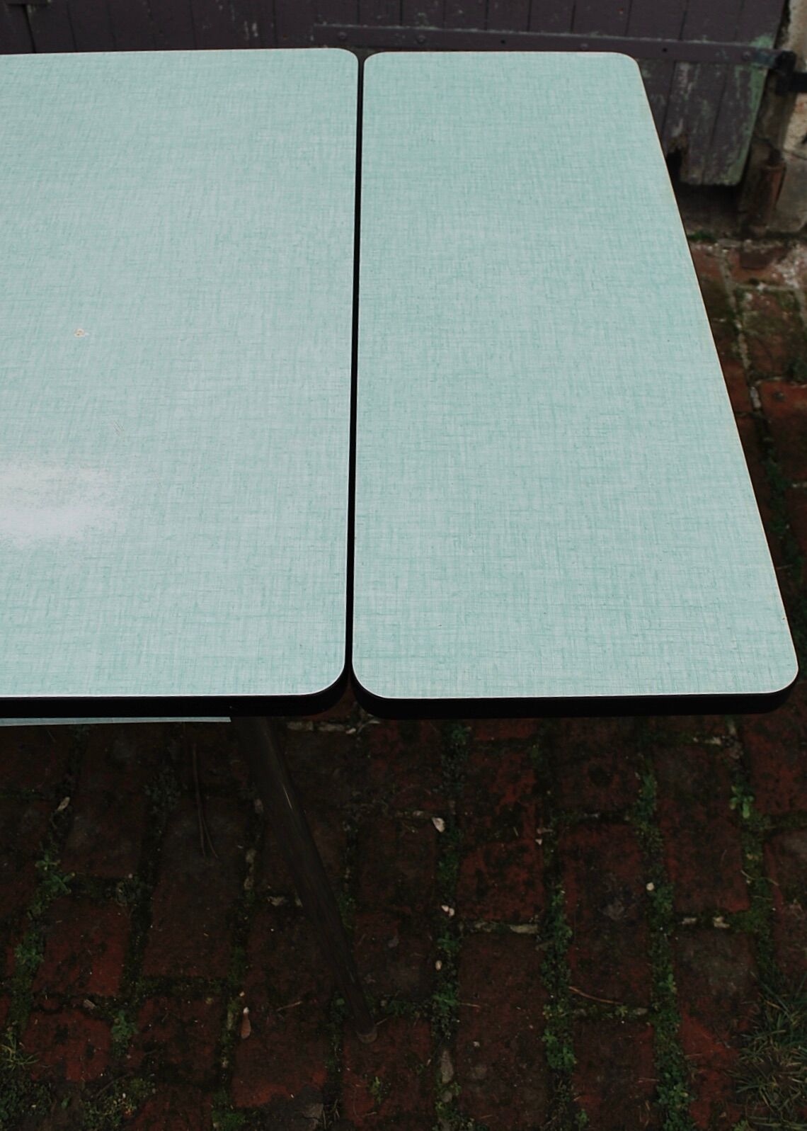 Vintage aniseed green formica table