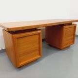 Grand bureau de direction double-face vintage en bois de chêne années 70