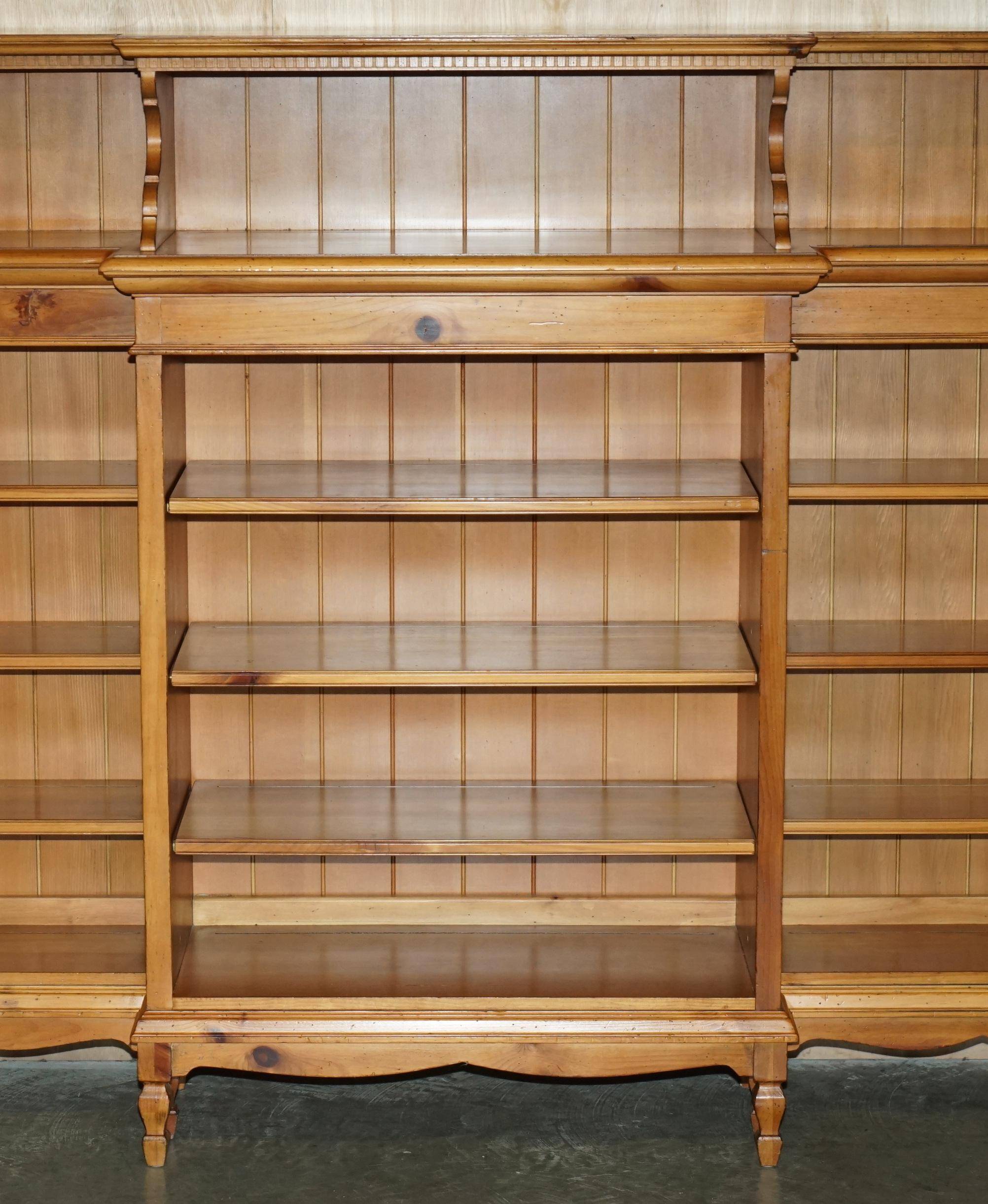 Ralph Lauren Oak Library, 168 cm x 237 cm