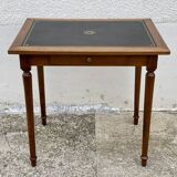 Desk XIXth Century, turned feet, walnut and leather