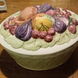 Basket / vegetable dish in Barbotine