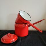 Red kettle in vintage email