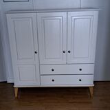 Wardrobe white