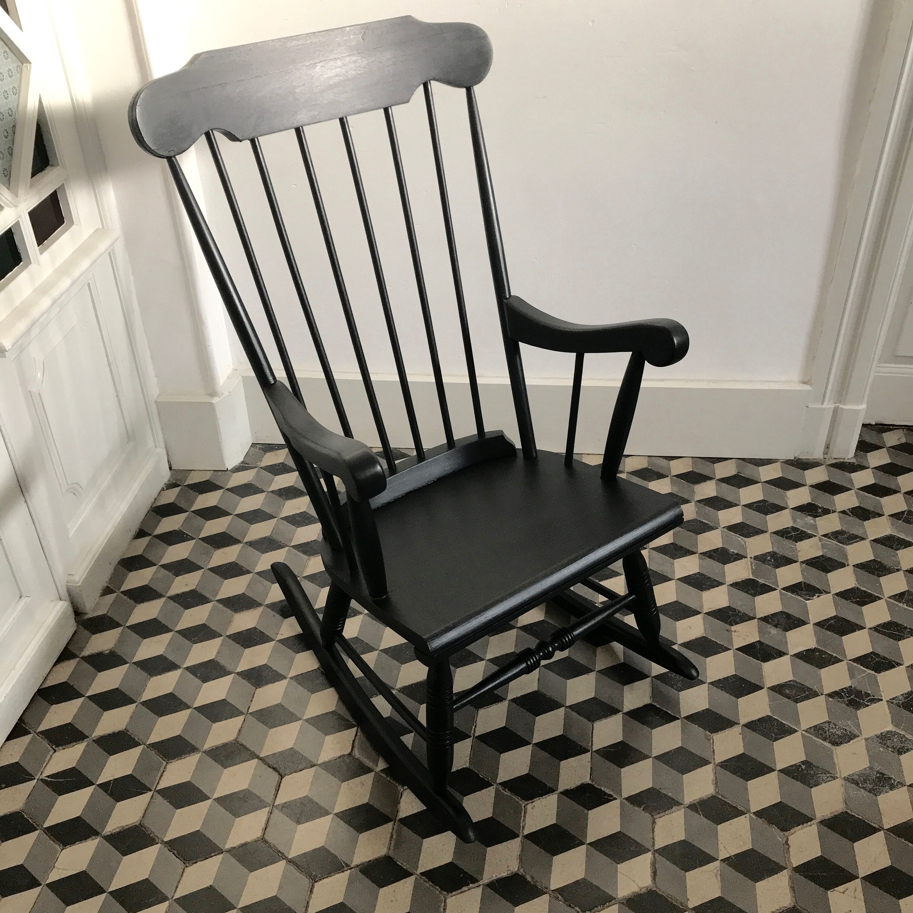 Rocking-chair in wood