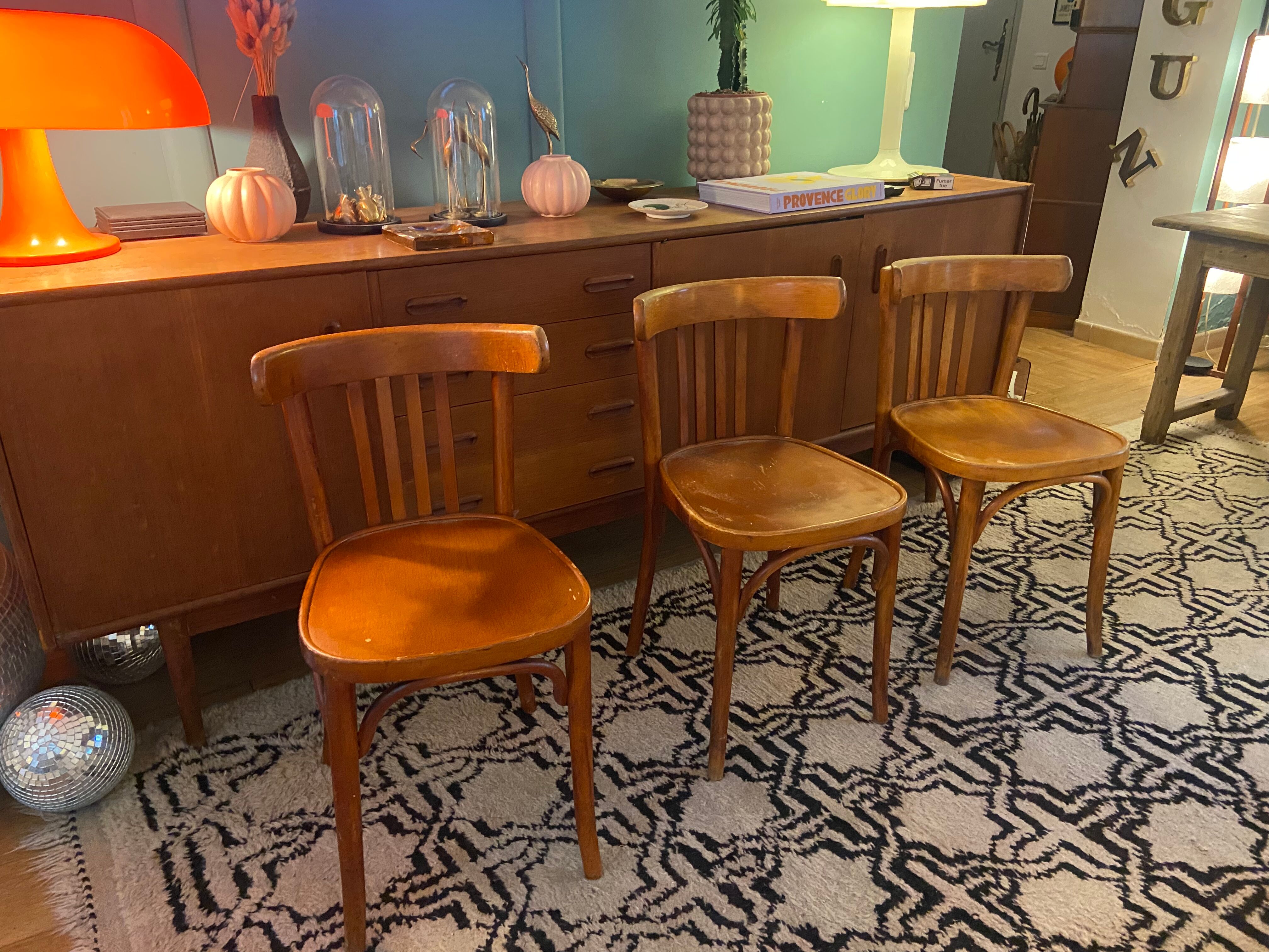 Trio de chaises bistrot Baumann vintage