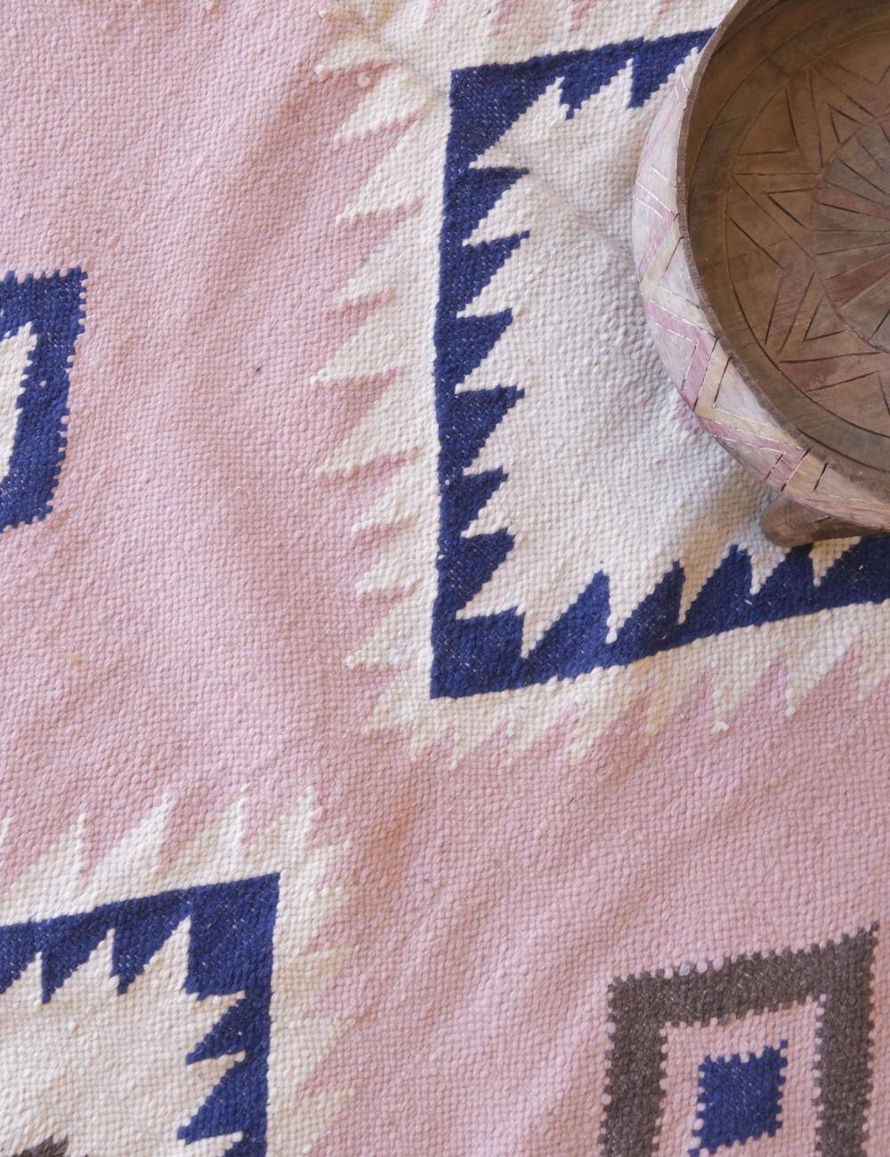 Pink Kilim Rug - 308 x 209 cm