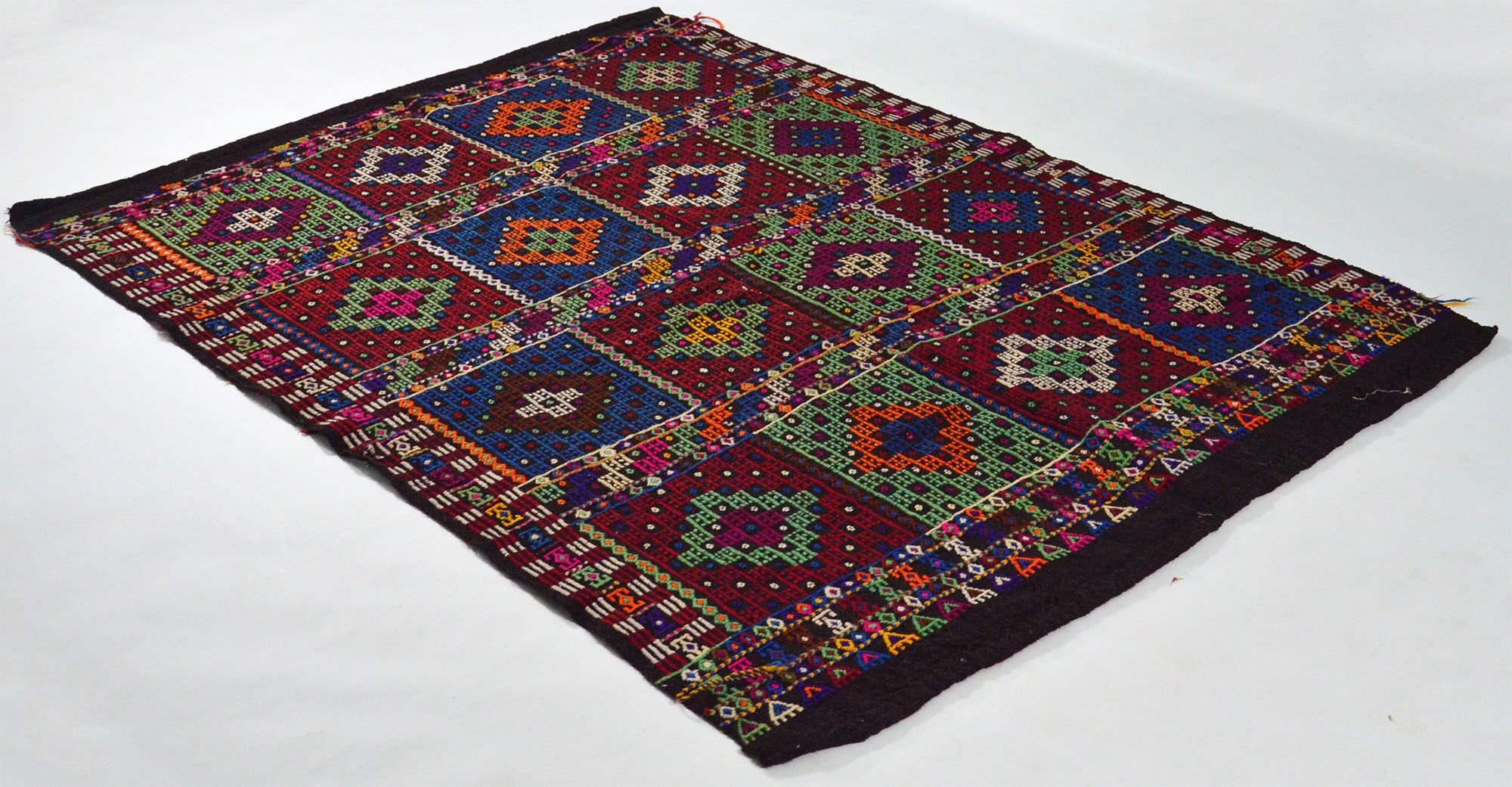 Anatolian handmade kilim rug 211 cm x 154 cm