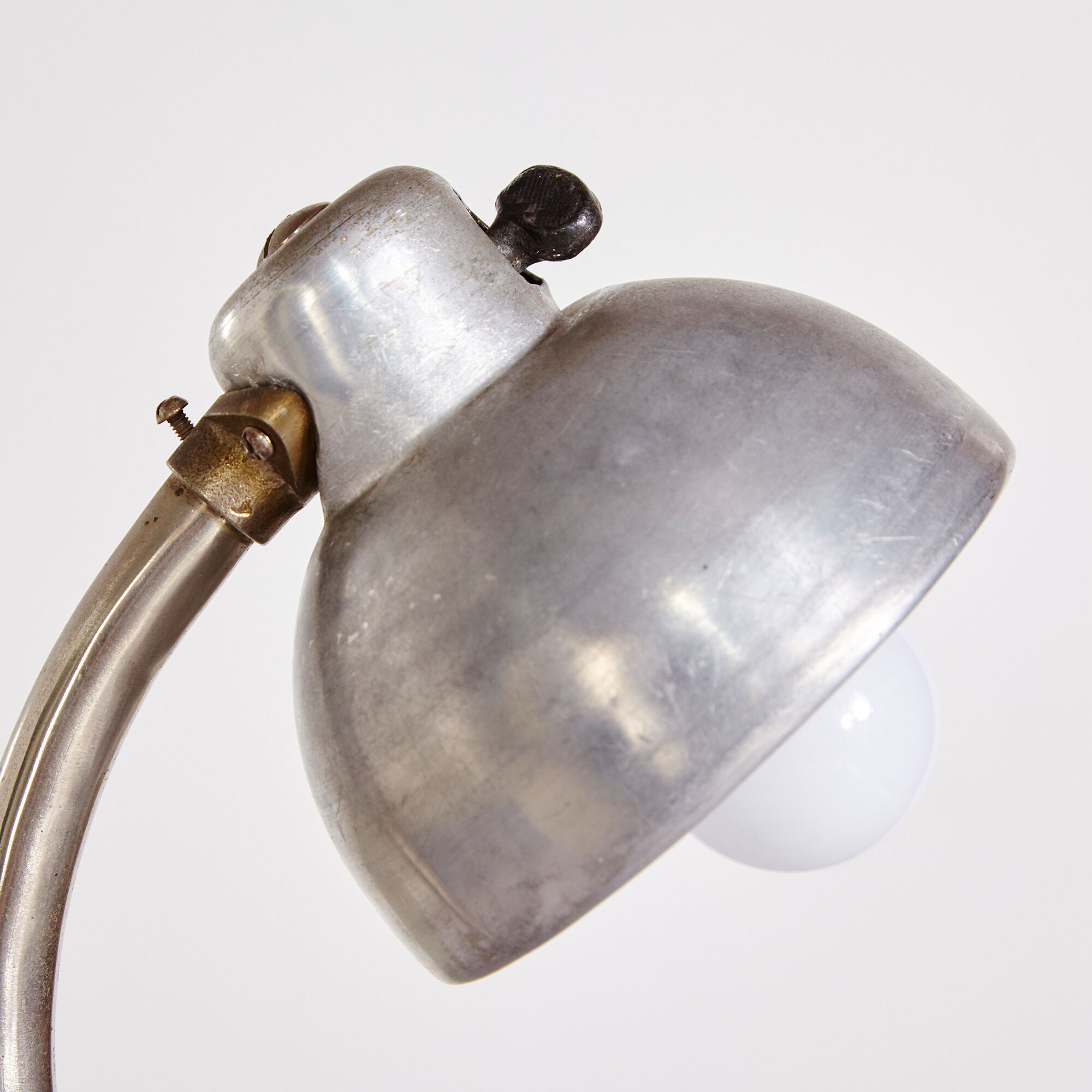 Workshop lamp