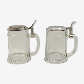 Lot of 2 transparent glass beer mugs with 17cm lid