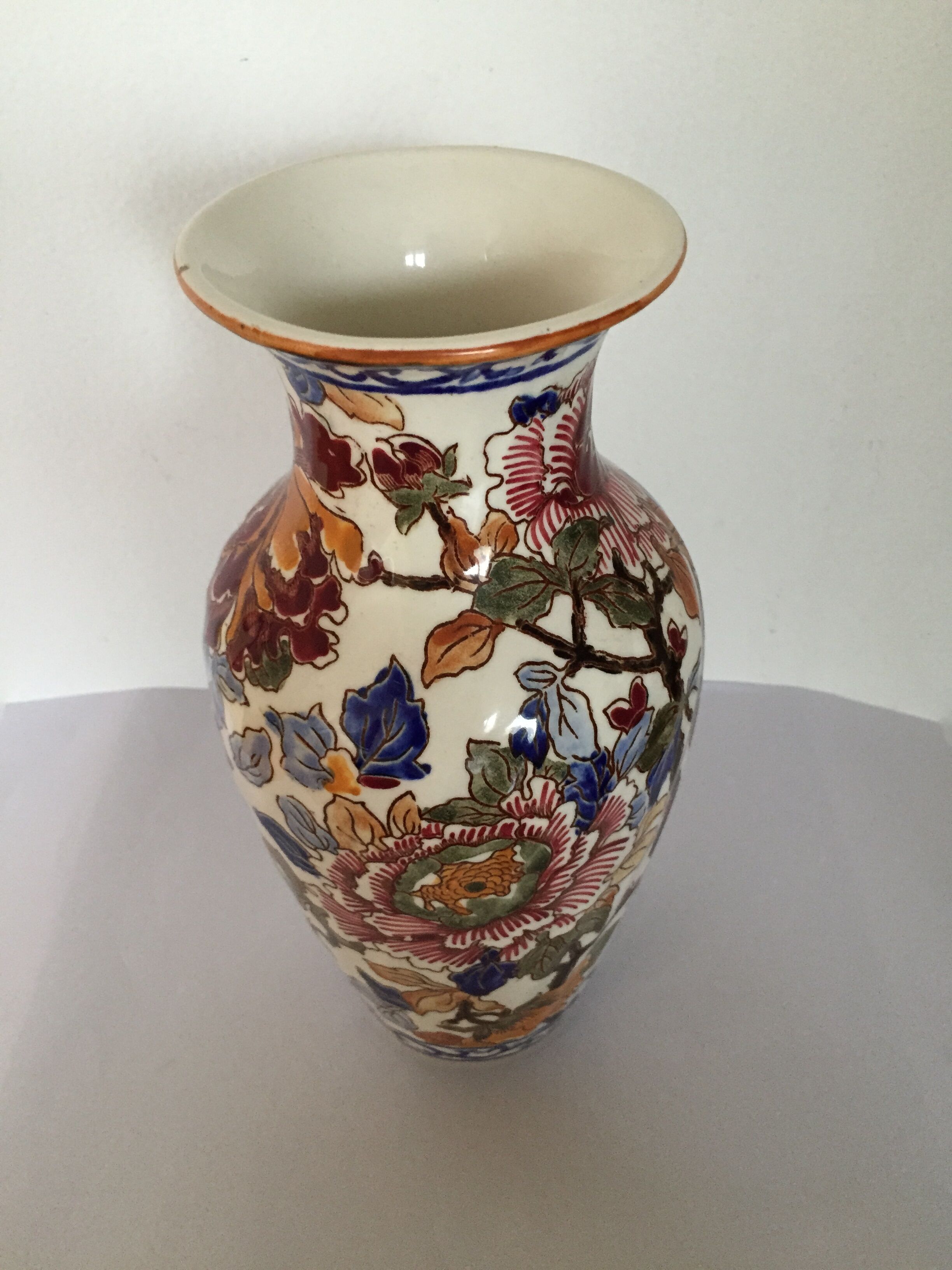 Gien ceramic vase