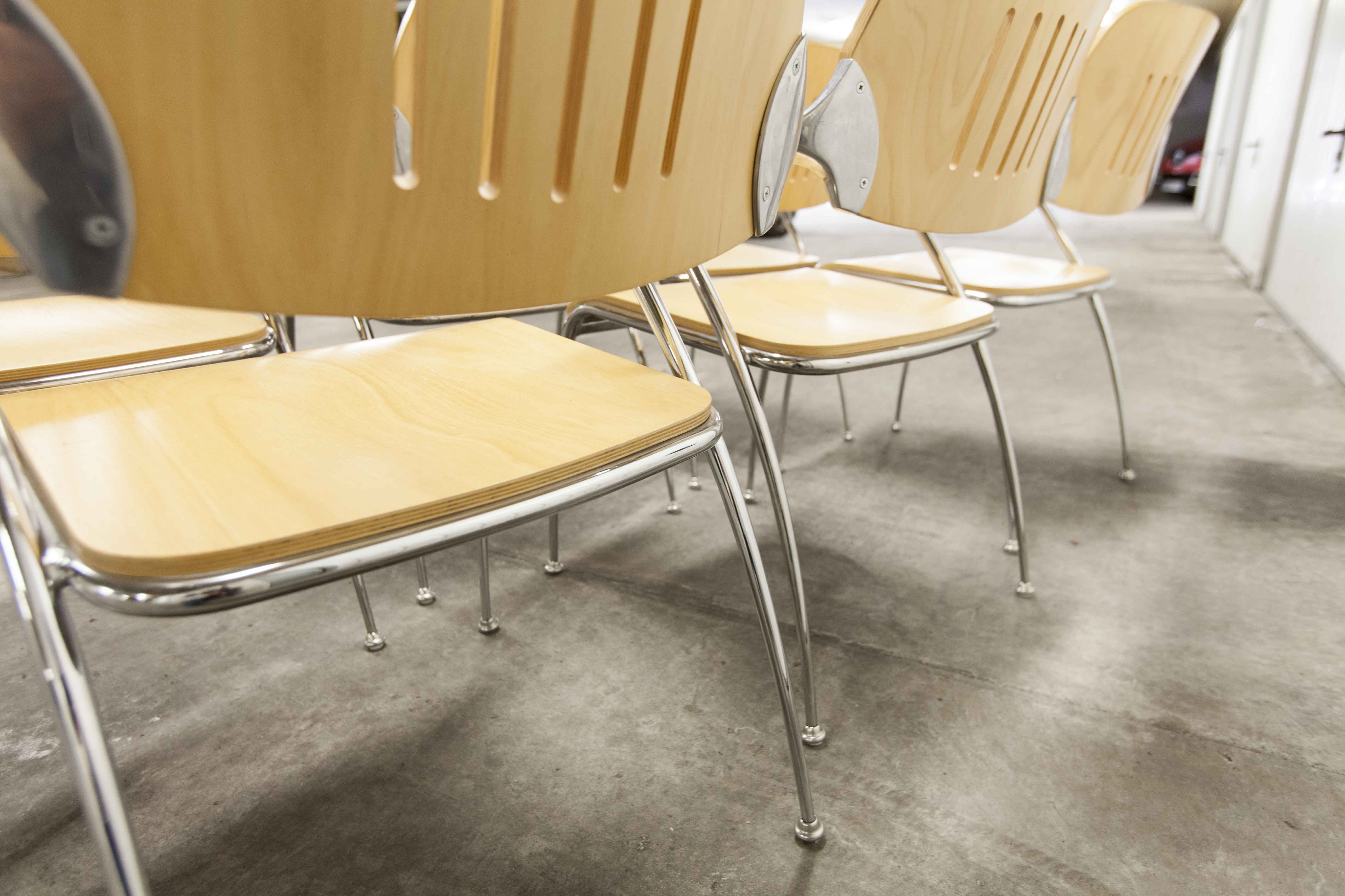 Lot of 6 "Golf" model chairs designed by Francesco Zaccone for the Brunner brand