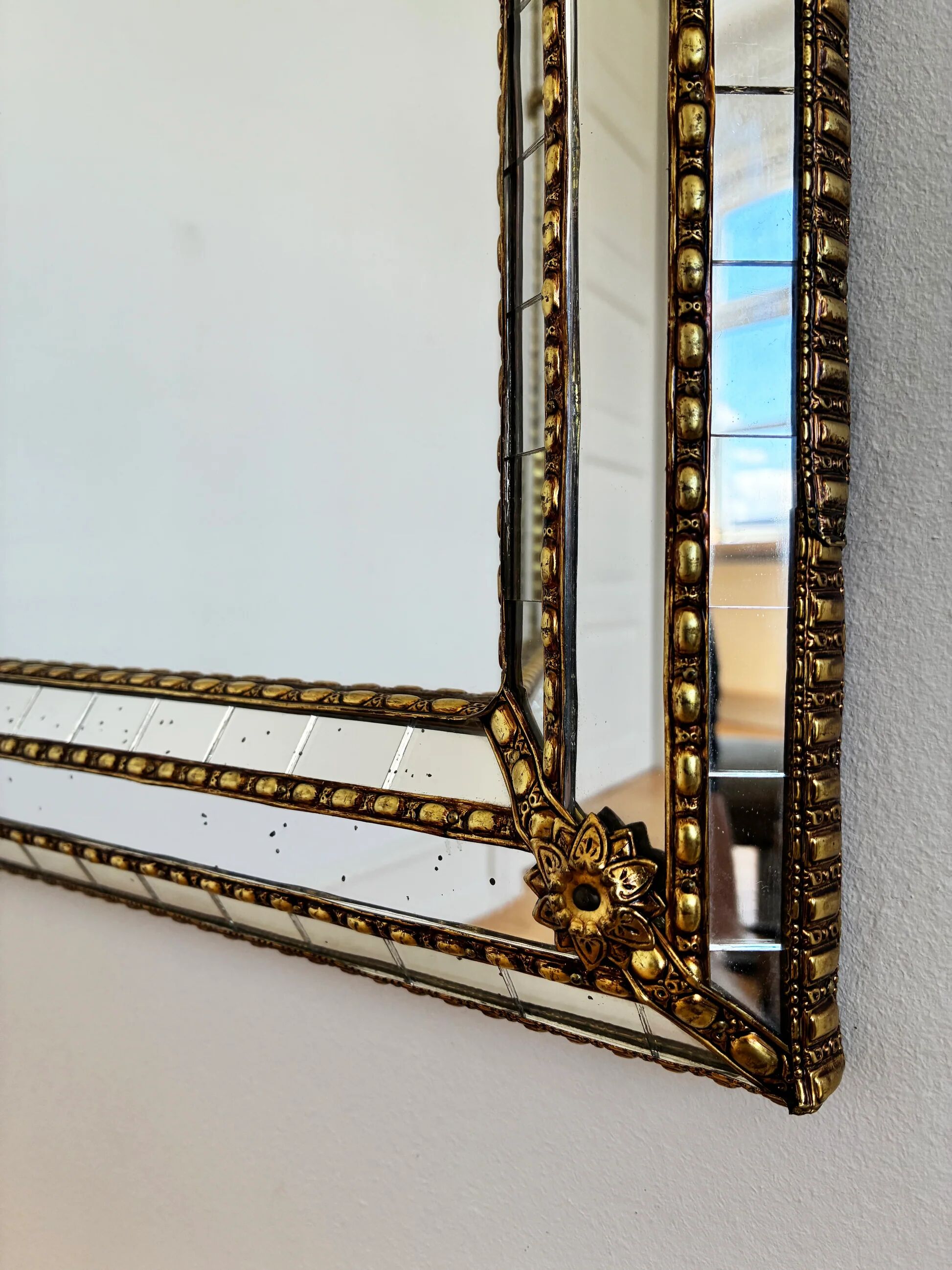 Large vintage Spanish Venetian-style wall mirror, brass, 1980s Hollywood Regency