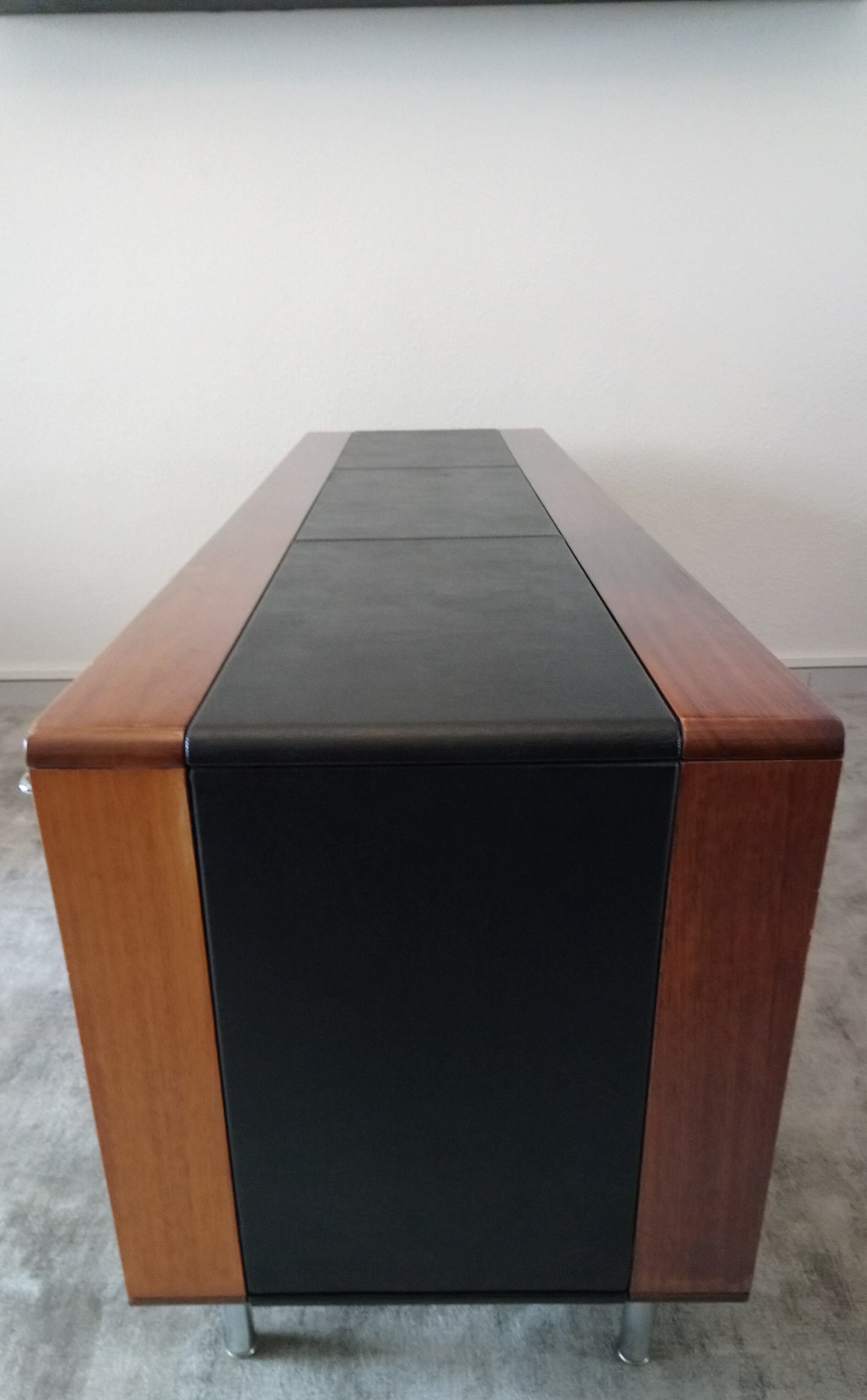 Rare row of wood and leatherette of the 60s 70s