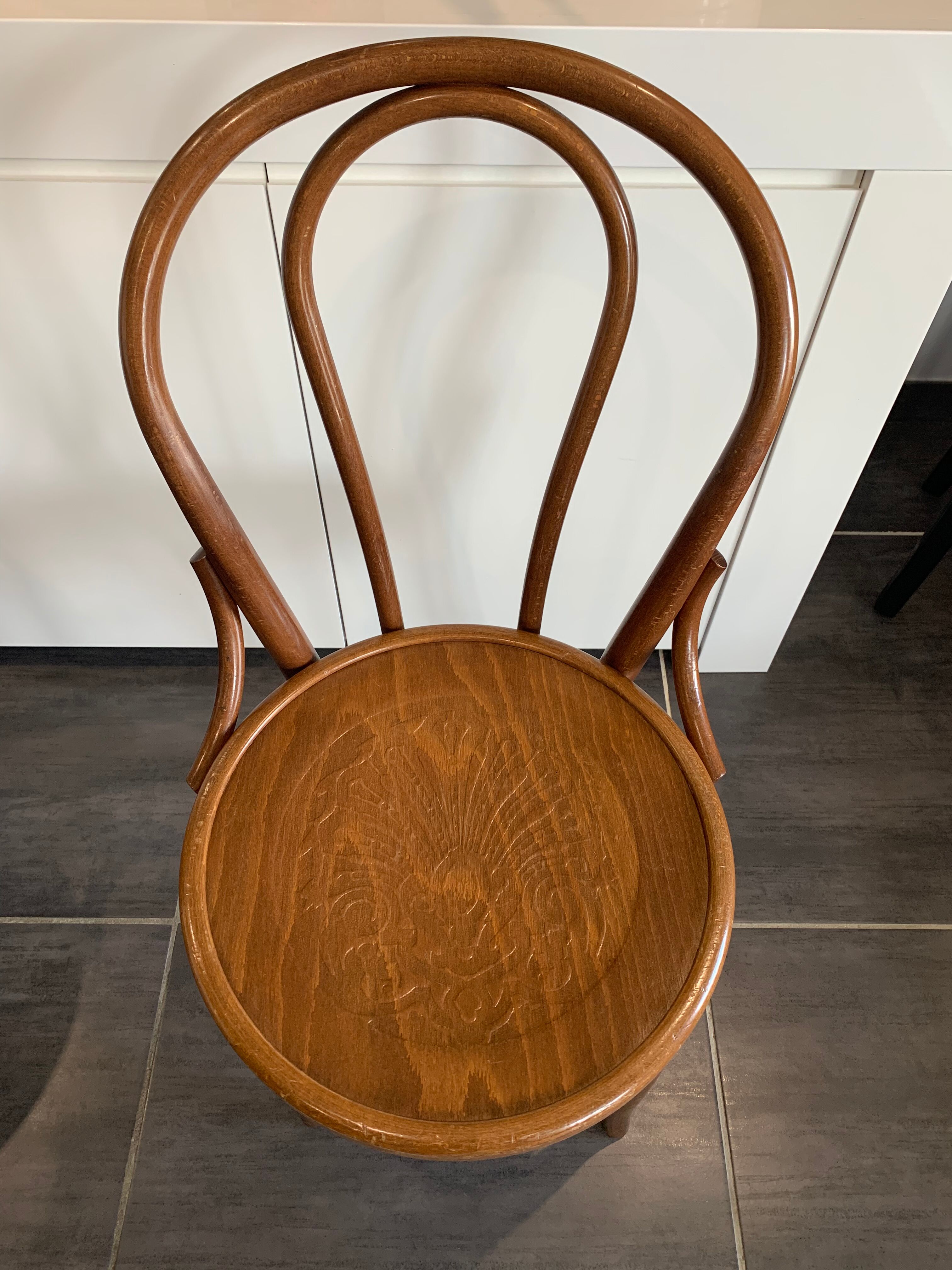 Series of 6 bistro chairs