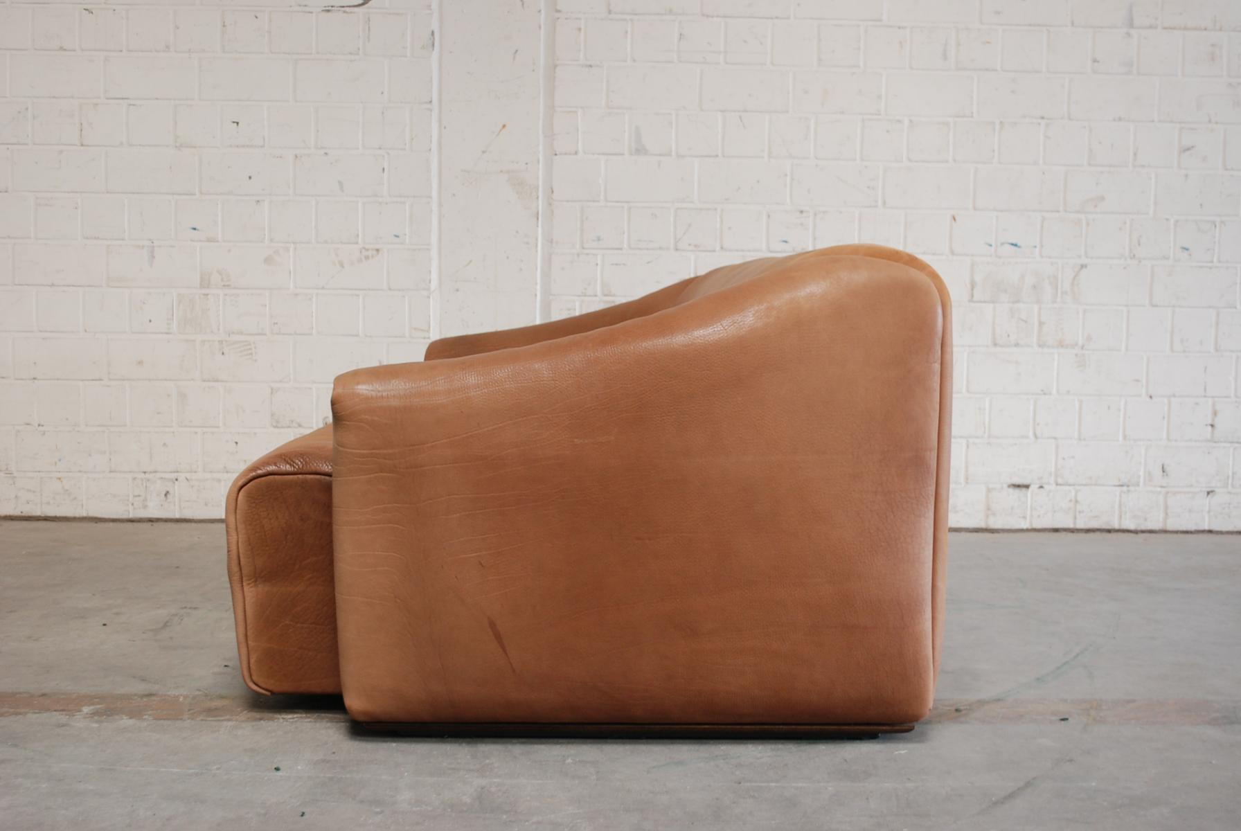 Sofa DS47 cognac leather brand De Sede
