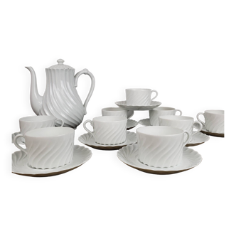Service à thé en porcelaine de Limoges, maison Haviland, modèle Cote Torse