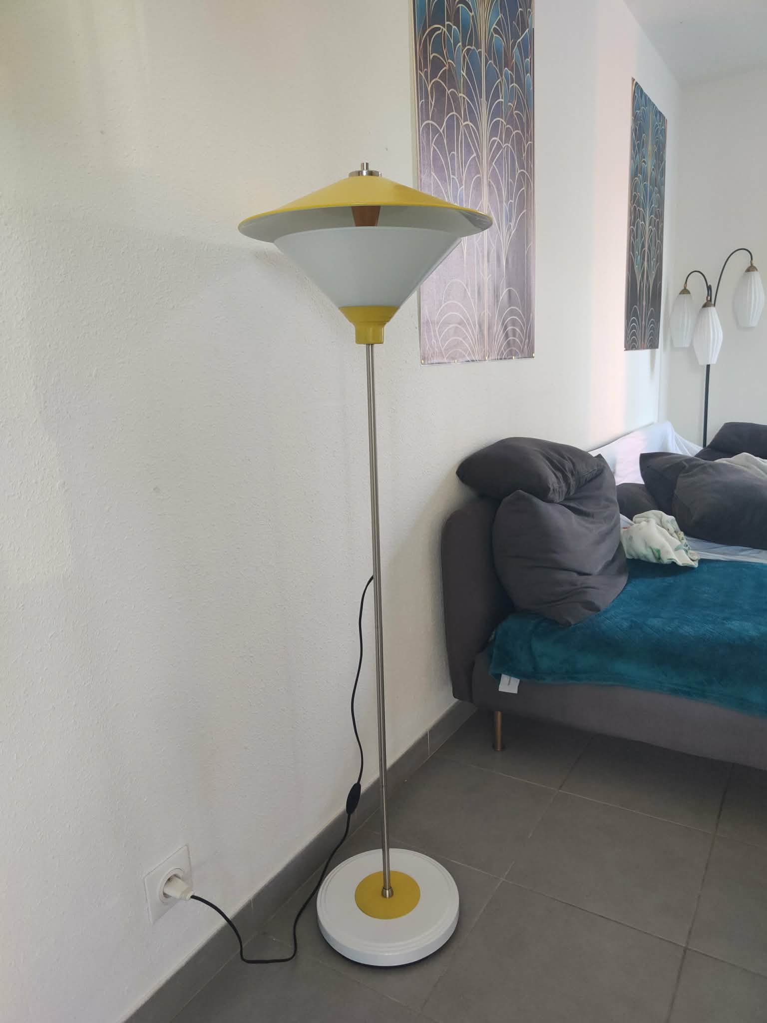 Vintage floor lamp 1980