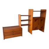 Modular enfilade by Soren Nissen & Ebbe Gehl, modelled by Fagus Seltz.