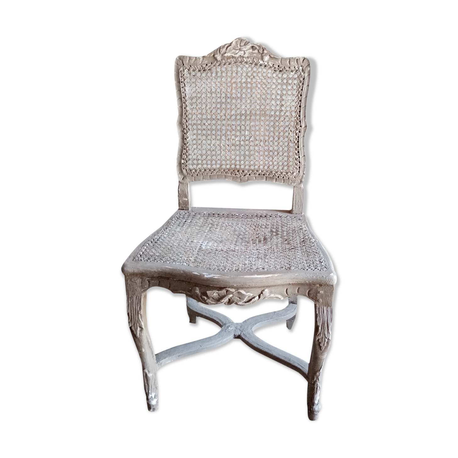 Louis XV-era cannée chair