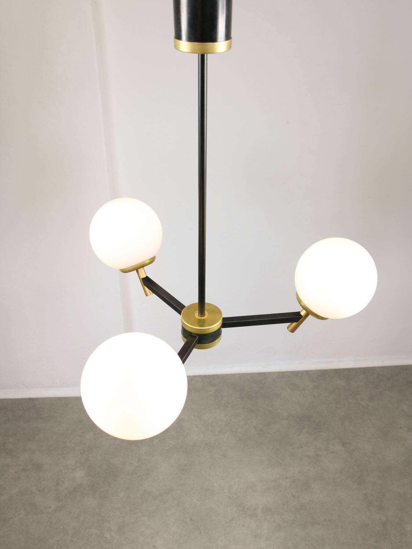 Mid-century italian brass and opaline chandelier