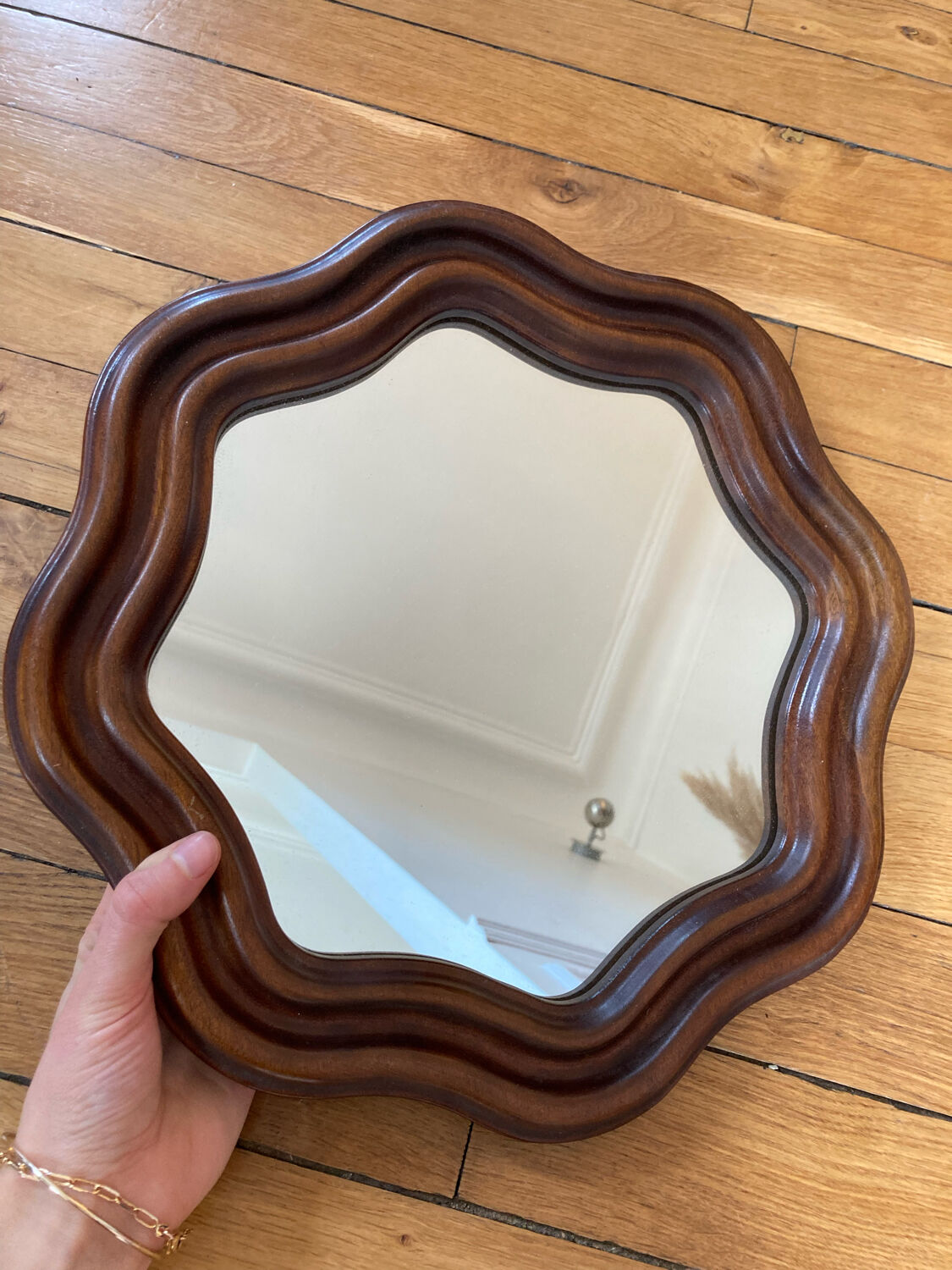 Corrugated wooden mirror