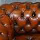 Victorian Chesterfield canapé from 1890 in restored leather, stamped Cornelius V. Smith.