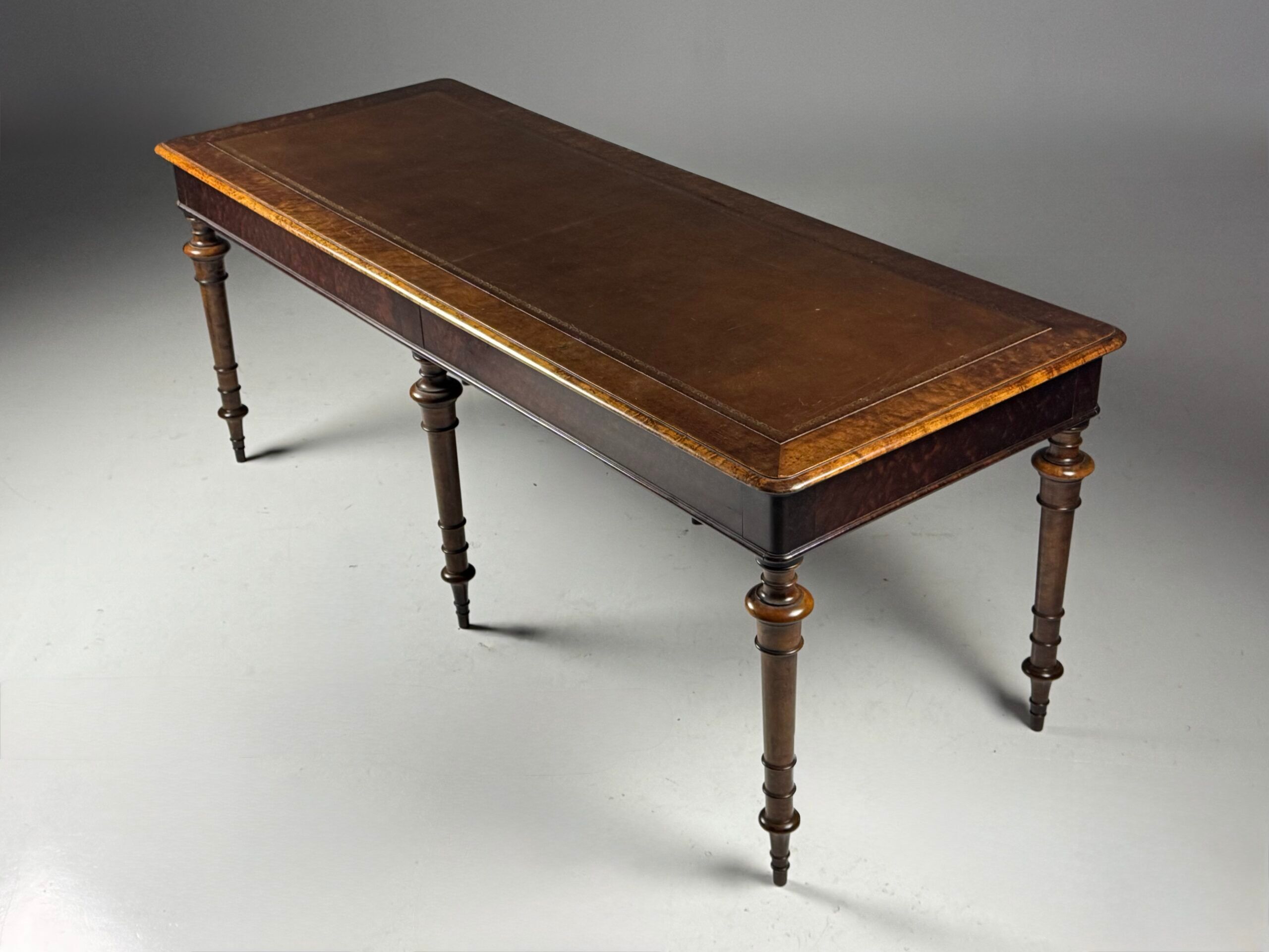 Victorian writing desk 1850-1870