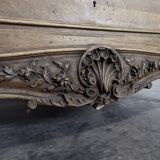 Baroque secretary in Louis XV style made of walnut.