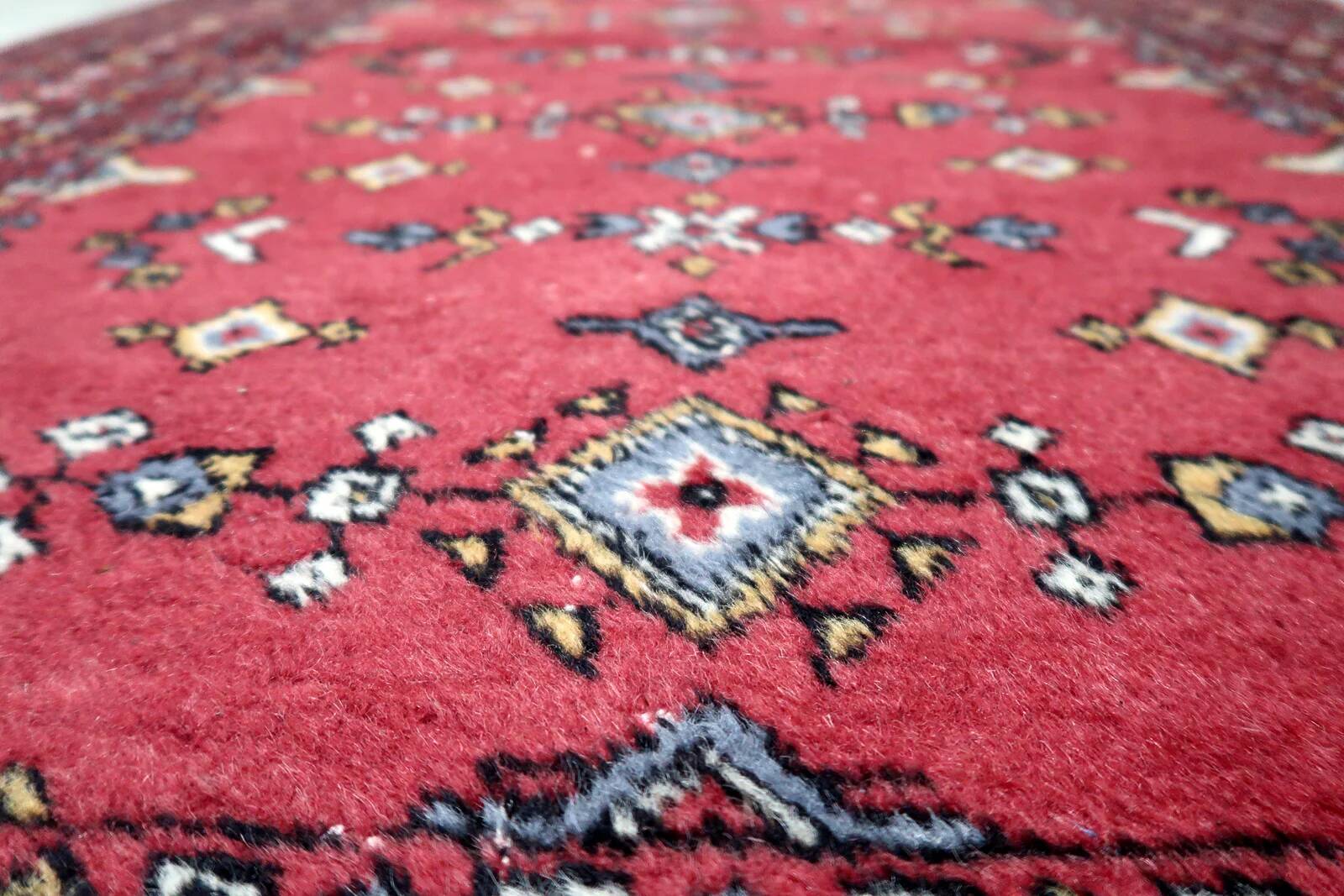 Vintage Uzbek Bukhara handmade rug 128 cm x 196cm 1950s - 1C1228