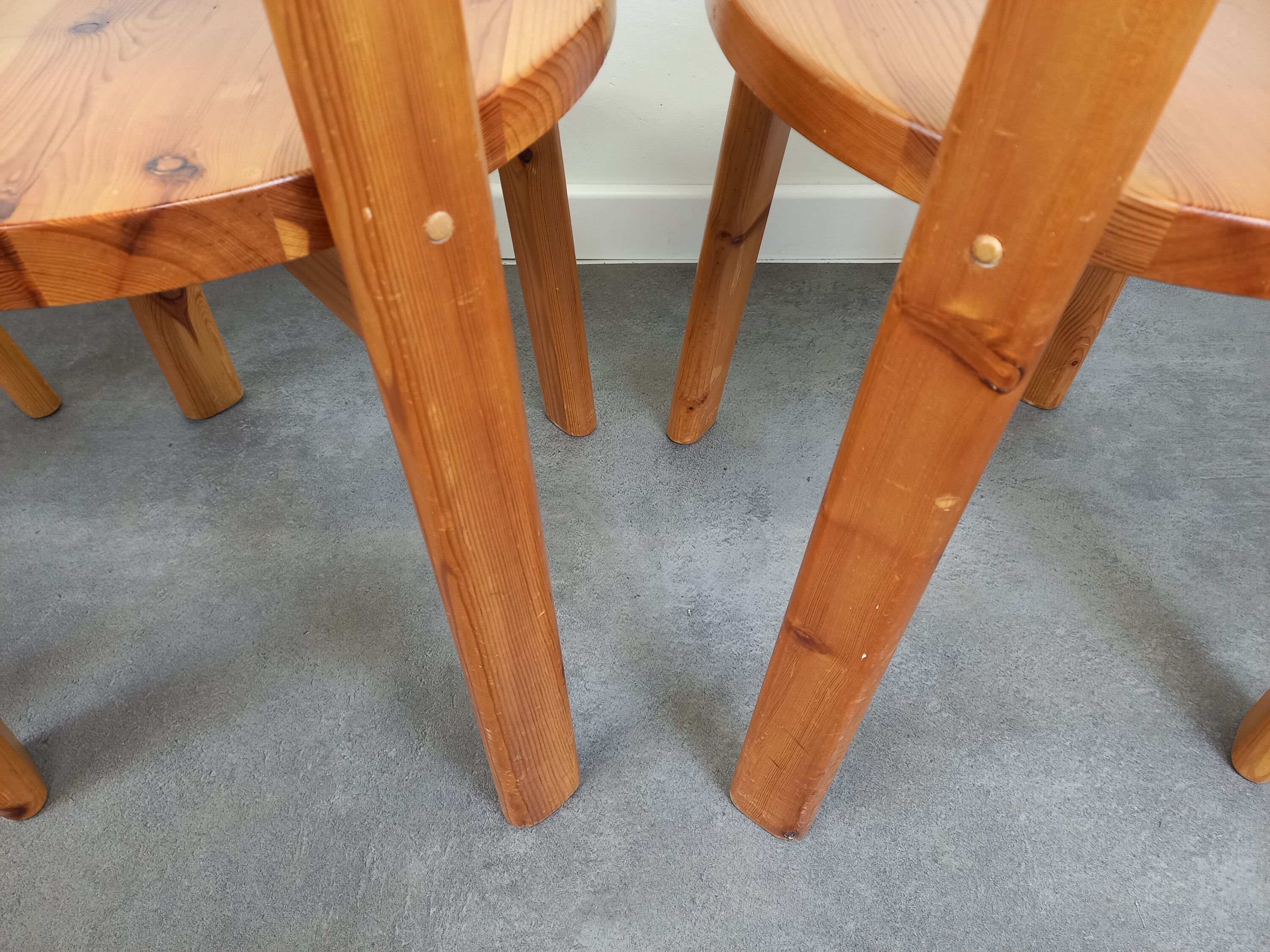 Chaises en pin années 80 set de 4