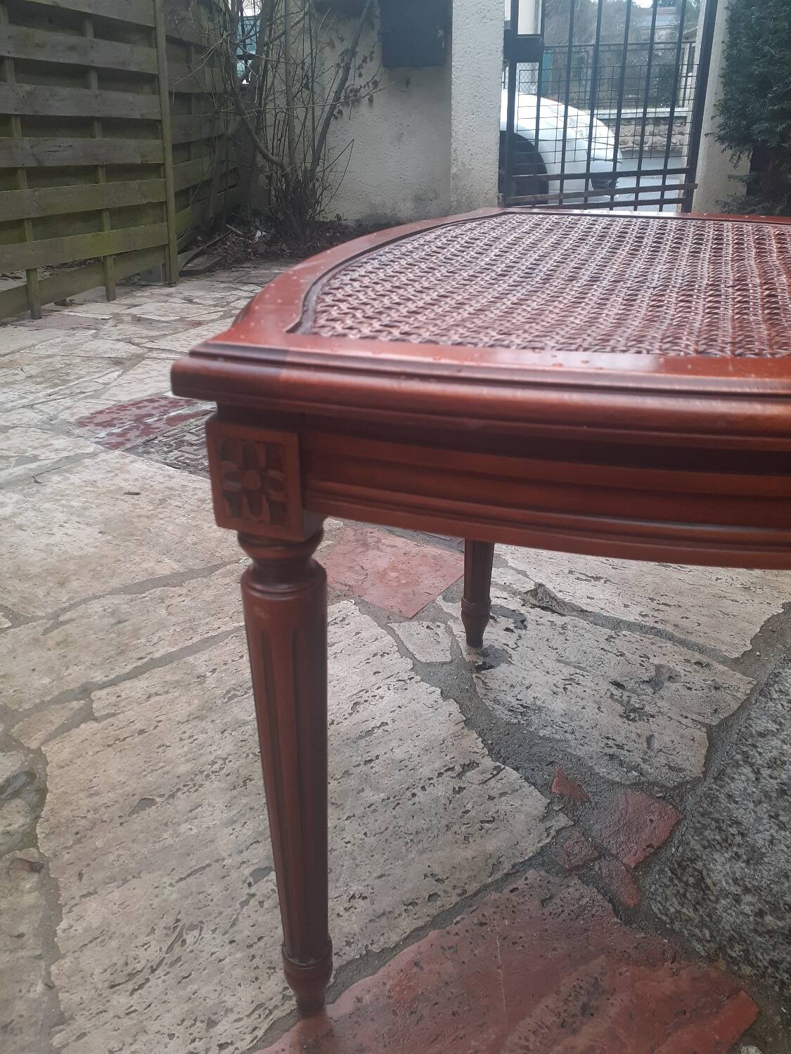 Cannes chair in carved wood, Louis XVI style