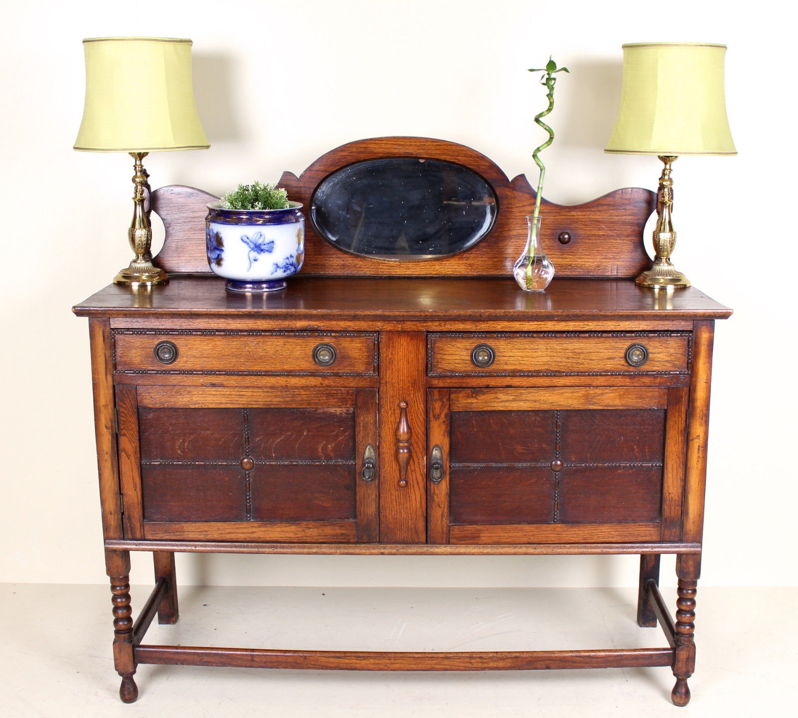 Dressing table in oak carved arts & crafts
