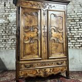 Wardrobe in walnut and burr walnut from louis xv xviii eme century