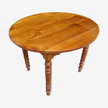 Oval table fruit wood