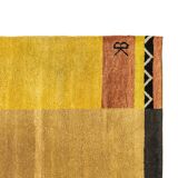 Hand tufted vintage rug by Karin Bernholm, for Axeco Svenska AB. 200 x 142 cm (79 x 56 in)