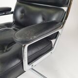 Mid Century ES104 Lobby chair by Charles and Ray Eames for Vitra, 1960s