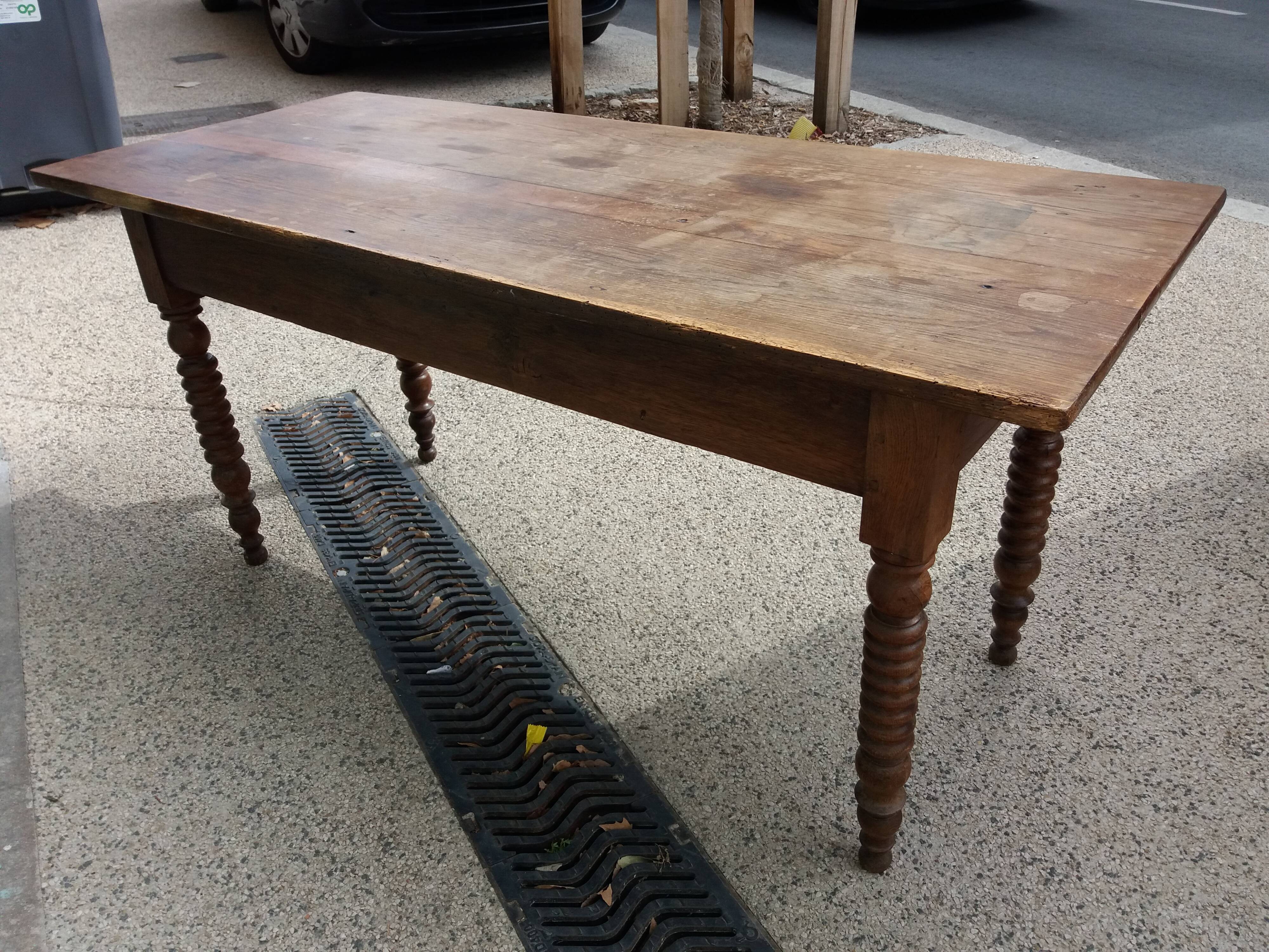 Oak table from the early 19th century