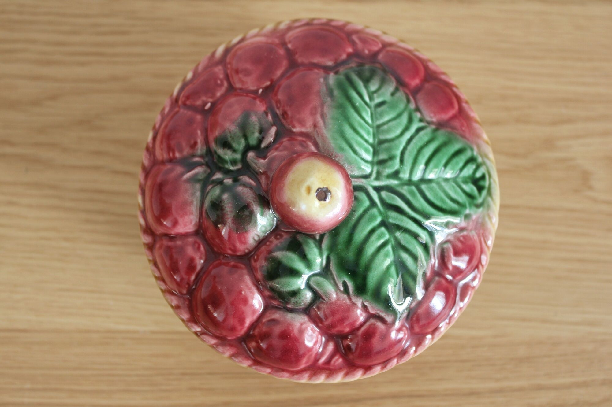 Sugar jar candy in slurry fruits Sarreguemines